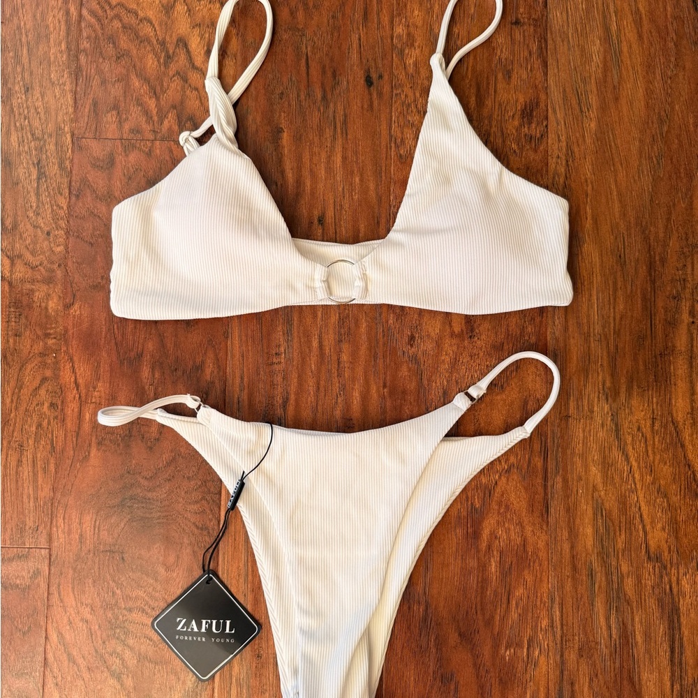 Zaful Off-White Ribbed Bikini Set